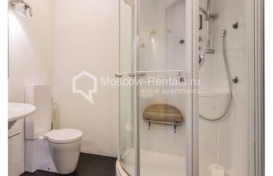 Photo #12 4-room (3 BR) apartment for <a href="http://moscow-rentals.ru/en/articles/long-term-rent" target="_blank">a long-term</a> rent
 in Russia, Moscow, Udaltsova str, 52