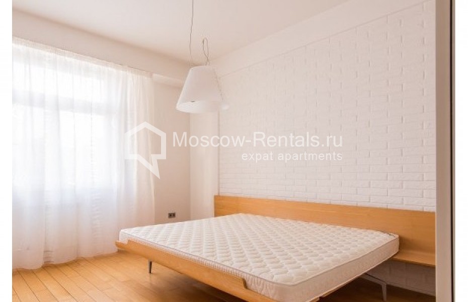 Photo #5 4-room (3 BR) apartment for <a href="http://moscow-rentals.ru/en/articles/long-term-rent" target="_blank">a long-term</a> rent
 in Russia, Moscow, Udaltsova str, 52