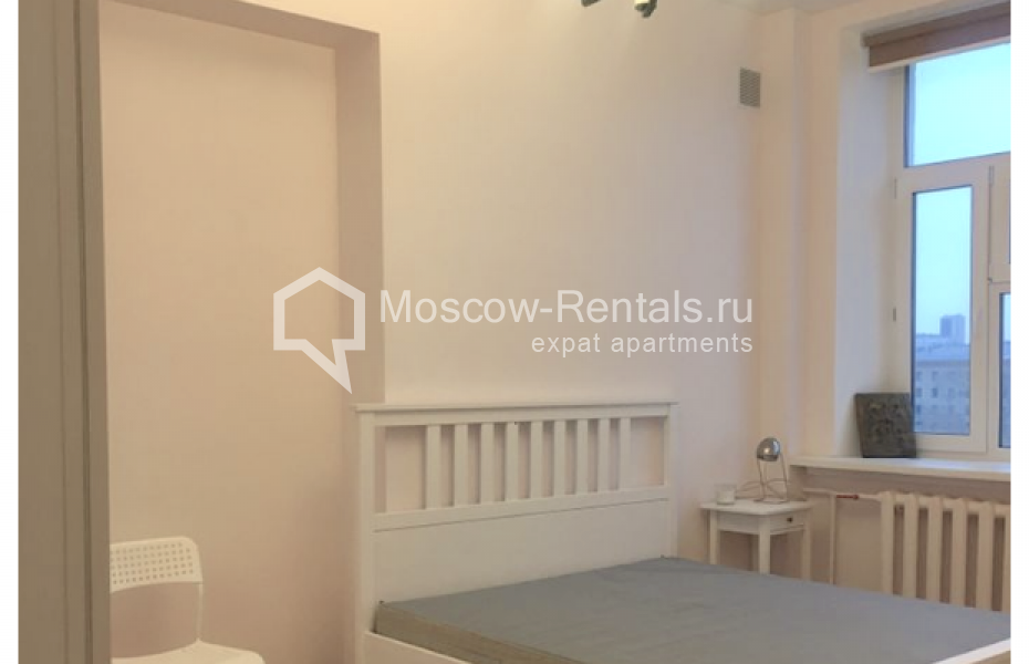 Photo #8 3-room (2 BR) apartment for <a href="http://moscow-rentals.ru/en/articles/long-term-rent" target="_blank">a long-term</a> rent
 in Russia, Moscow, Strastnoi blv., 13А