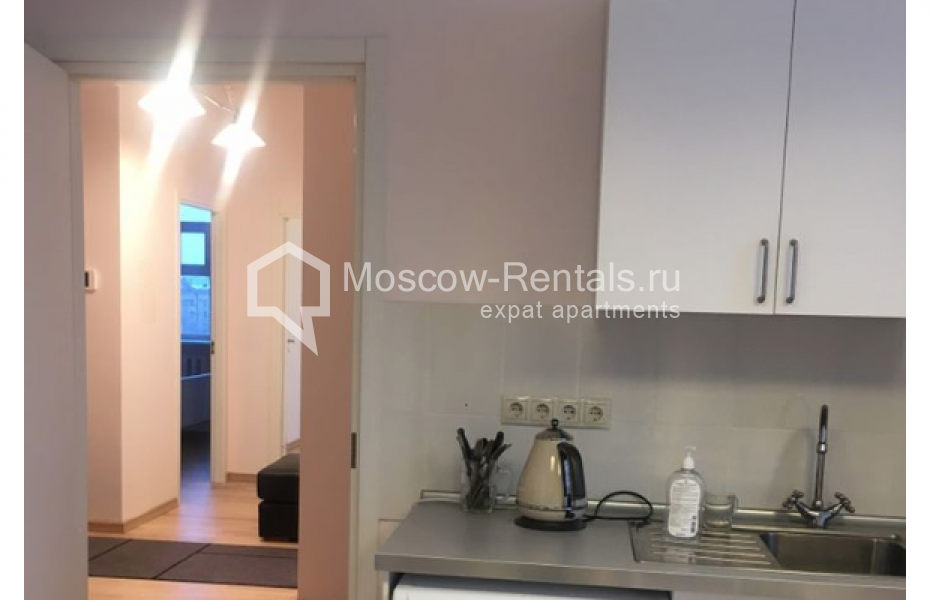 Photo #4 3-room (2 BR) apartment for <a href="http://moscow-rentals.ru/en/articles/long-term-rent" target="_blank">a long-term</a> rent
 in Russia, Moscow, Strastnoi blv., 13А
