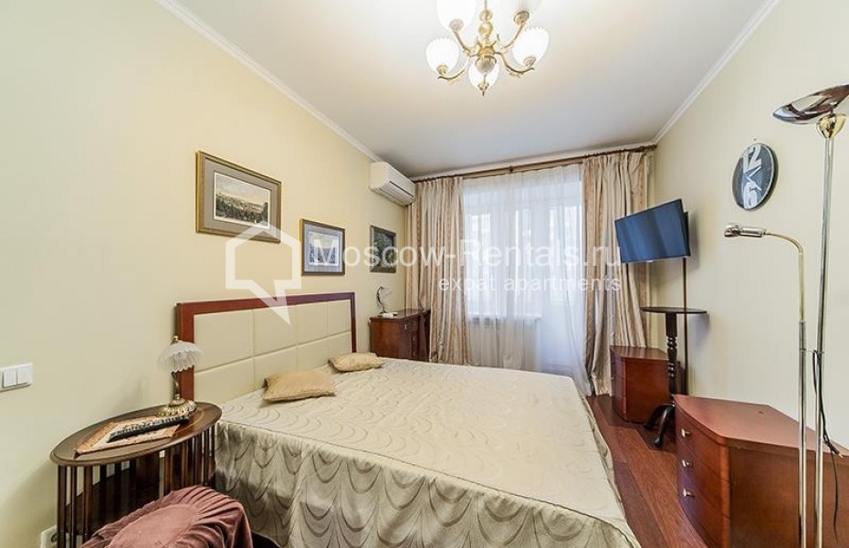 Photo #5 3-room (2 BR) apartment for <a href="http://moscow-rentals.ru/en/articles/long-term-rent" target="_blank">a long-term</a> rent
 in Russia, Moscow, B. Gruzinskaya str., 42