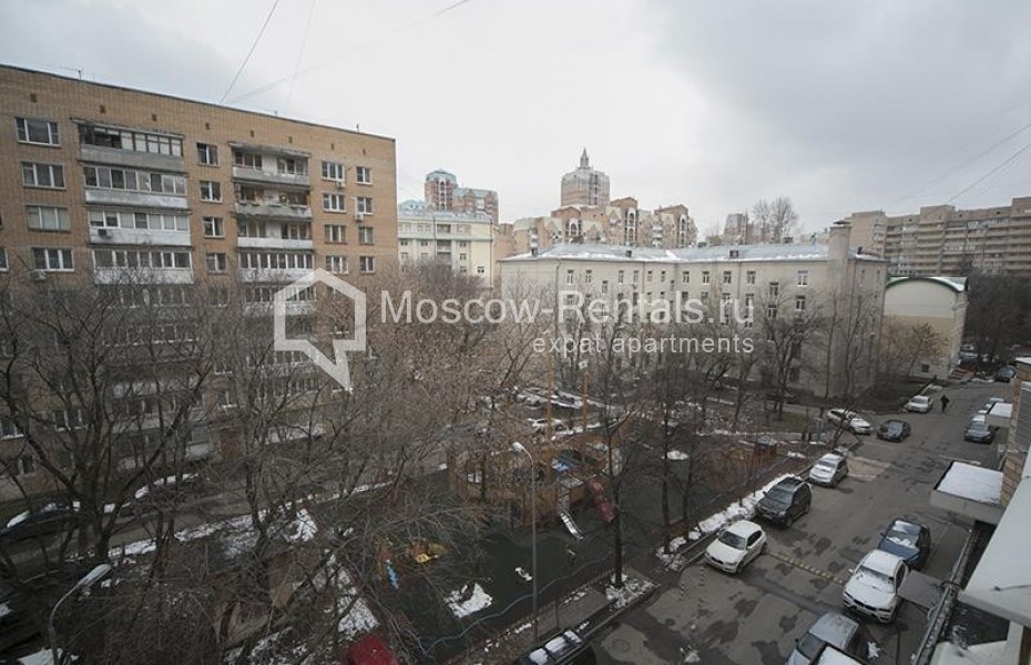 Photo #10 3-room (2 BR) apartment for <a href="http://moscow-rentals.ru/en/articles/long-term-rent" target="_blank">a long-term</a> rent
 in Russia, Moscow, B. Gruzinskaya str., 42