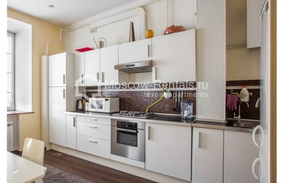Photo #1 3-room (2 BR) apartment for <a href="http://moscow-rentals.ru/en/articles/long-term-rent" target="_blank">a long-term</a> rent
 in Russia, Moscow, 1st Miusskaya str, 24/22С3