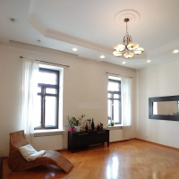 Photo #1 4-room (3 BR) apartment for <a href="http://moscow-rentals.ru/en/articles/long-term-rent" target="_blank">a long-term</a> rent
 in Russia, Moscow, Rybnikov str, 2