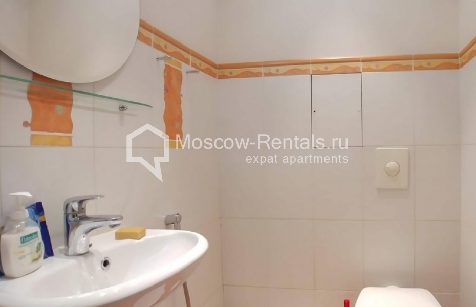 Photo #11 4-room (3 BR) apartment for <a href="http://moscow-rentals.ru/en/articles/long-term-rent" target="_blank">a long-term</a> rent
 in Russia, Moscow, Rybnikov str, 2