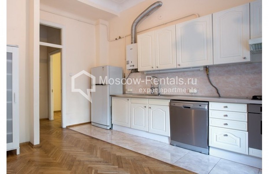 Photo #5 5-room (4 BR) apartment for <a href="http://moscow-rentals.ru/en/articles/long-term-rent" target="_blank">a long-term</a> rent
 in Russia, Moscow, Mashkova str, 16