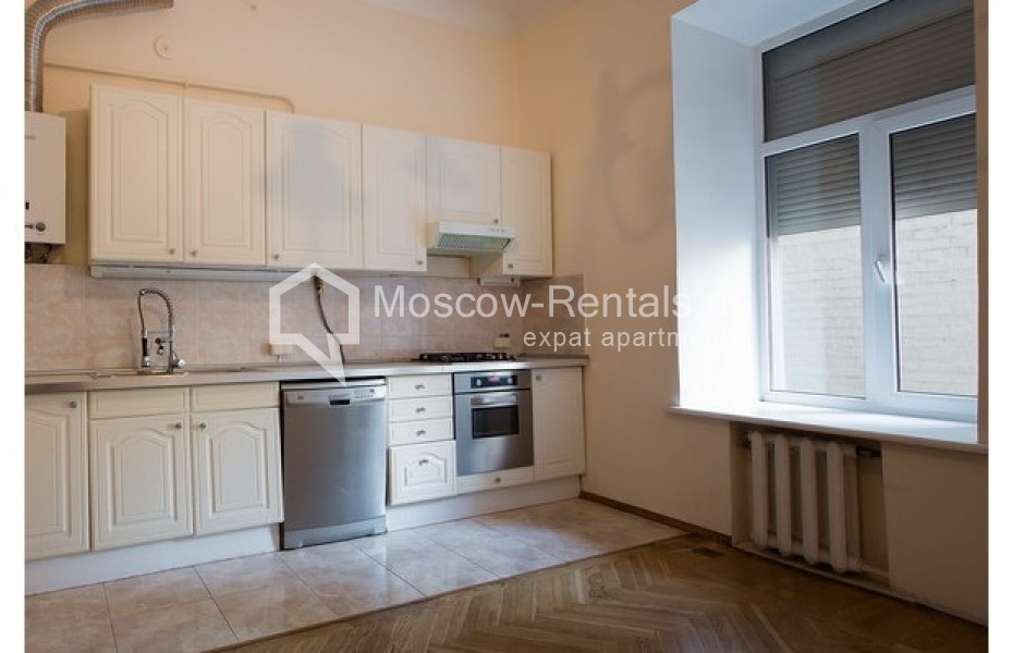 Photo #6 5-room (4 BR) apartment for <a href="http://moscow-rentals.ru/en/articles/long-term-rent" target="_blank">a long-term</a> rent
 in Russia, Moscow, Mashkova str, 16