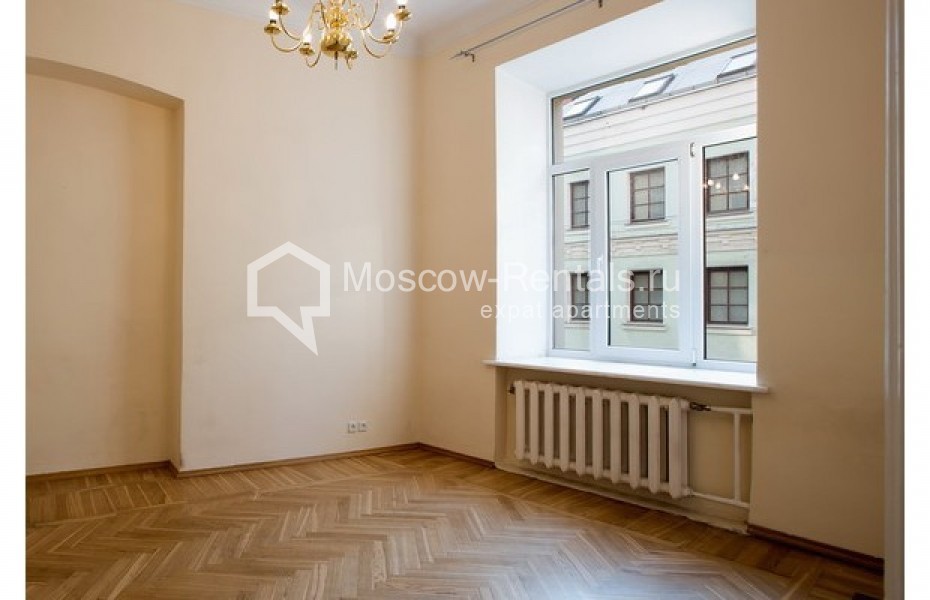 Photo #11 5-room (4 BR) apartment for <a href="http://moscow-rentals.ru/en/articles/long-term-rent" target="_blank">a long-term</a> rent
 in Russia, Moscow, Mashkova str, 16