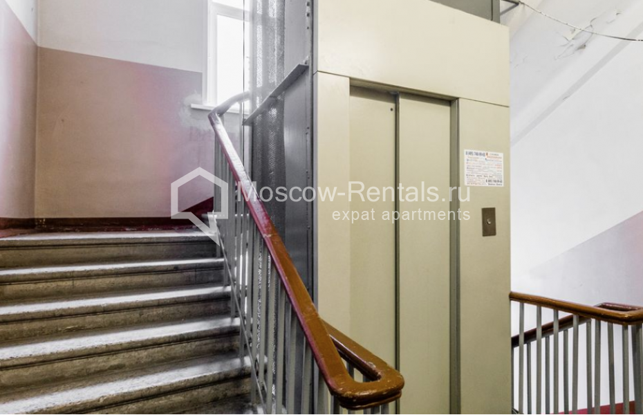 Photo #27 4-room (3 BR) apartment for <a href="http://moscow-rentals.ru/en/articles/long-term-rent" target="_blank">a long-term</a> rent
 in Russia, Moscow, Smolenskaya-Sennaya sq., 23/25