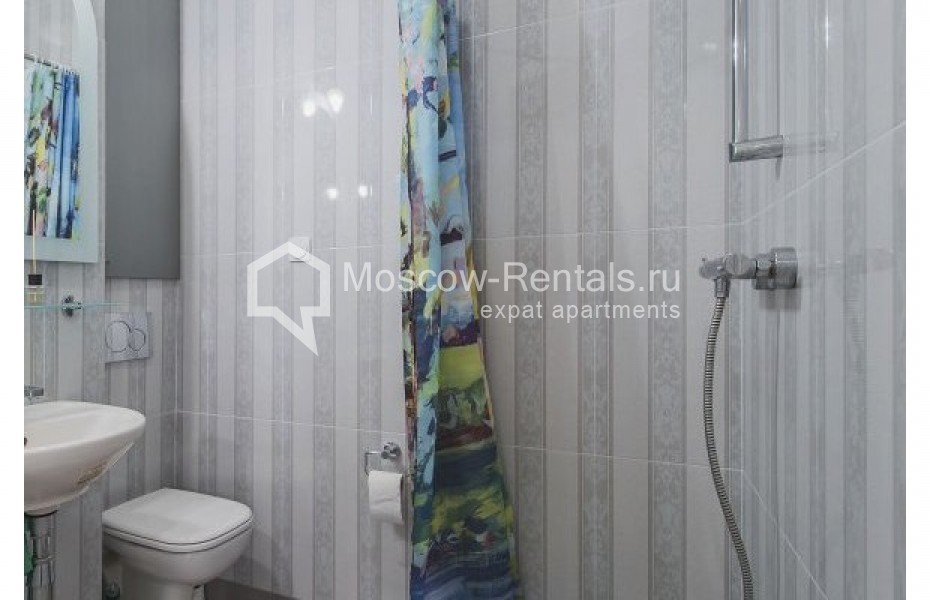 Photo #15 5-room (4 BR) apartment for <a href="http://moscow-rentals.ru/en/articles/long-term-rent" target="_blank">a long-term</a> rent
 in Russia, Moscow, Trekhprudnyi lane, 11/13С1