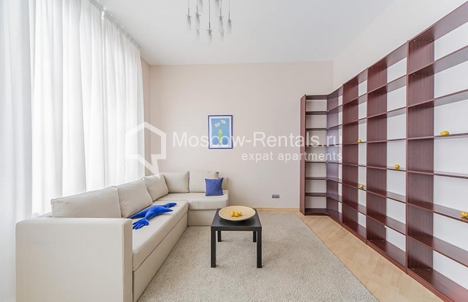 Photo #16 4-room (3 BR) apartment for <a href="http://moscow-rentals.ru/en/articles/long-term-rent" target="_blank">a long-term</a> rent
 in Russia, Moscow, Tverskaya str., 12С8