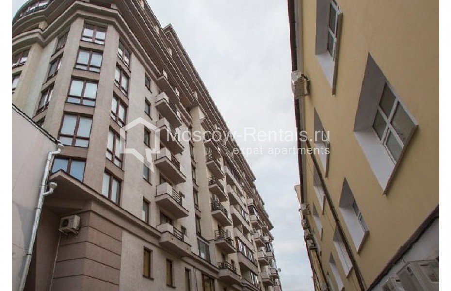 Photo #21 4-room (3 BR) apartment for <a href="http://moscow-rentals.ru/en/articles/long-term-rent" target="_blank">a long-term</a> rent
 in Russia, Moscow, Strastnoi blv., 10к1