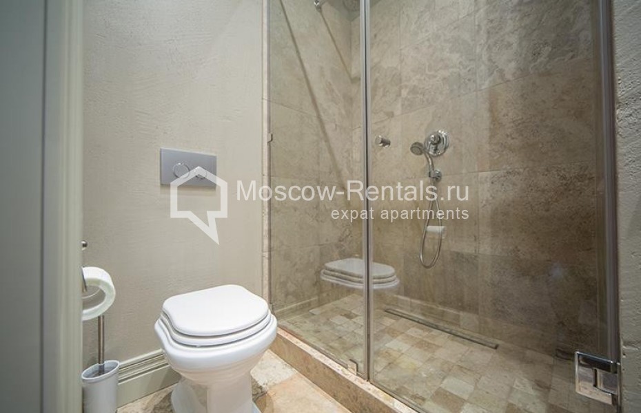 Photo #14 4-room (3 BR) apartment for <a href="http://moscow-rentals.ru/en/articles/long-term-rent" target="_blank">a long-term</a> rent
 in Russia, Moscow, B. Bronnaya str., 7