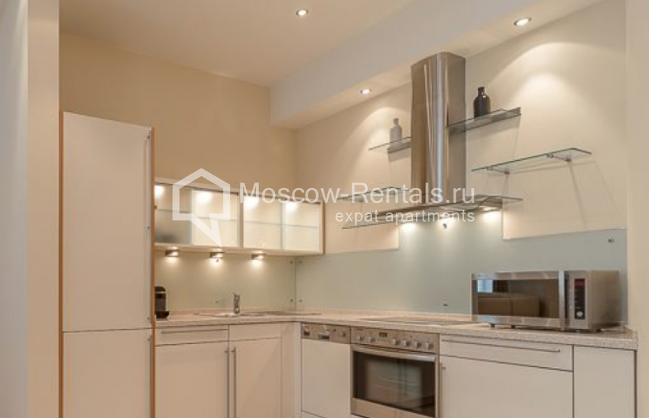 Фото №7 4-комн. кв. в аренду на длительный срок в Россия, Москва, Воротниковский пер, 4