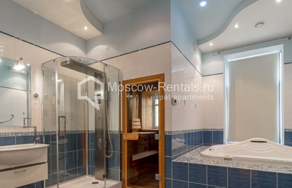 Фото №17 4-комн. кв. в аренду на длительный срок в Россия, Москва, Воротниковский пер, 4