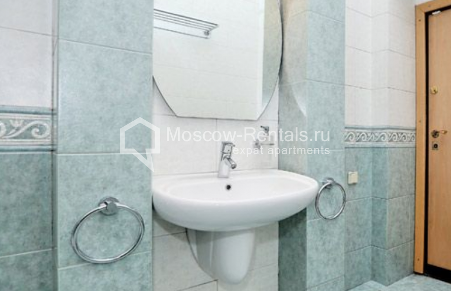 Photo #13 4-room (3 BR) apartment for <a href="http://moscow-rentals.ru/en/articles/long-term-rent" target="_blank">a long-term</a> rent
 in Russia, Moscow, Spiridonovka str, 36С1