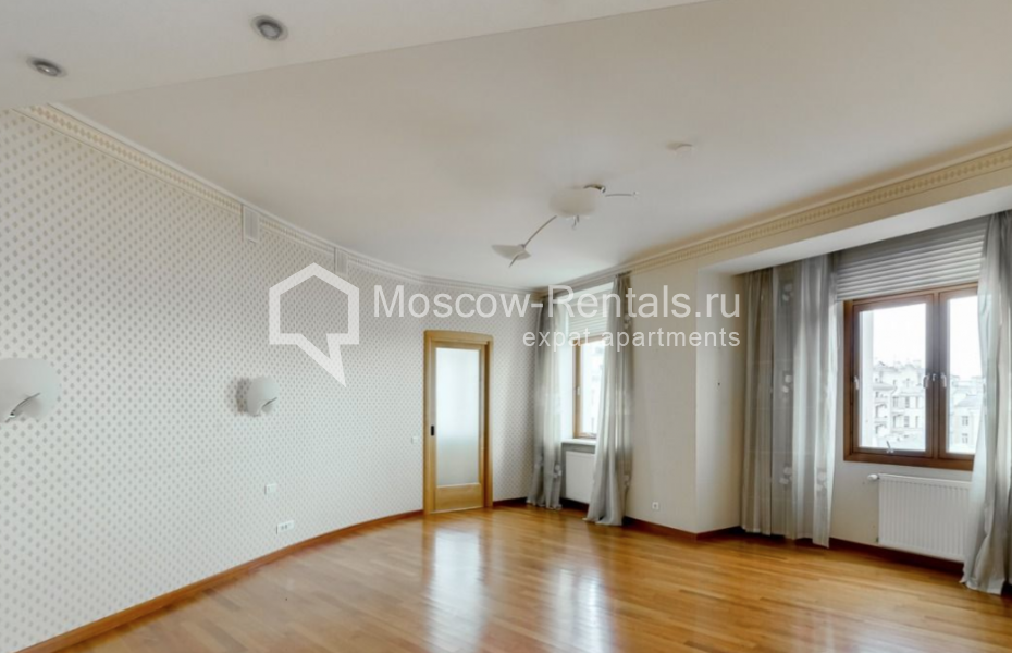 Photo #8 6-room (5 BR) apartment for <a href="http://moscow-rentals.ru/en/articles/long-term-rent" target="_blank">a long-term</a> rent
 in Russia, Moscow, Tverskaya str, 28 к 2