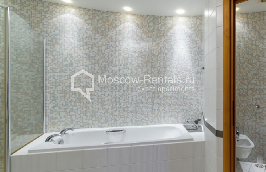 Photo #12 6-room (5 BR) apartment for <a href="http://moscow-rentals.ru/en/articles/long-term-rent" target="_blank">a long-term</a> rent
 in Russia, Moscow, Tverskaya str, 28 к 2