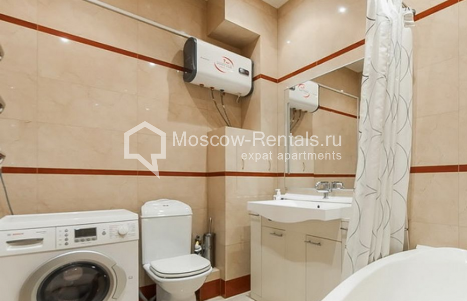 Photo #10 4-room (3 BR) apartment for <a href="http://moscow-rentals.ru/en/articles/long-term-rent" target="_blank">a long-term</a> rent
 in Russia, Moscow, Smolenskyi blv, 22/14