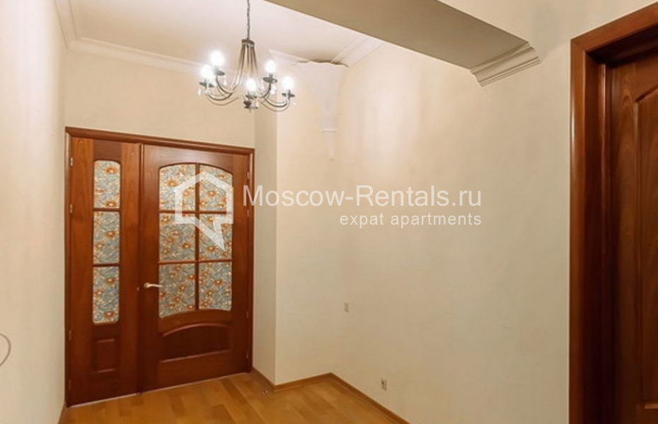Photo #11 4-room (3 BR) apartment for <a href="http://moscow-rentals.ru/en/articles/long-term-rent" target="_blank">a long-term</a> rent
 in Russia, Moscow, Smolenskyi blv, 22/14