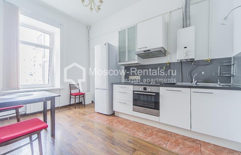 Photo #1 5-room (4 BR) apartment for <a href="http://moscow-rentals.ru/en/articles/long-term-rent" target="_blank">a long-term</a> rent
 in Russia, Moscow, Petrovskyi lane, 1/30С1
