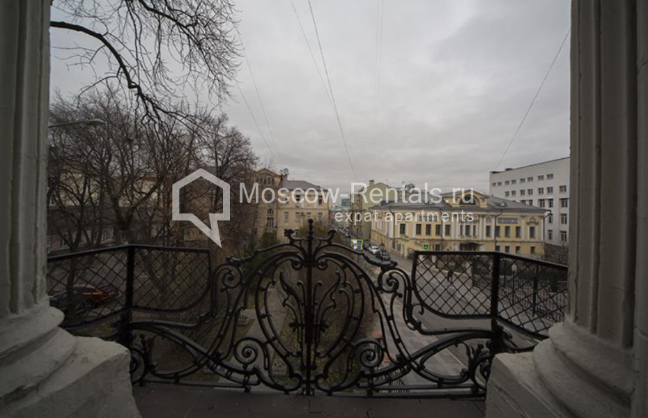 Photo #11 5-room (4 BR) apartment for <a href="http://moscow-rentals.ru/en/articles/long-term-rent" target="_blank">a long-term</a> rent
 in Russia, Moscow, Petrovskyi lane, 1/30С1