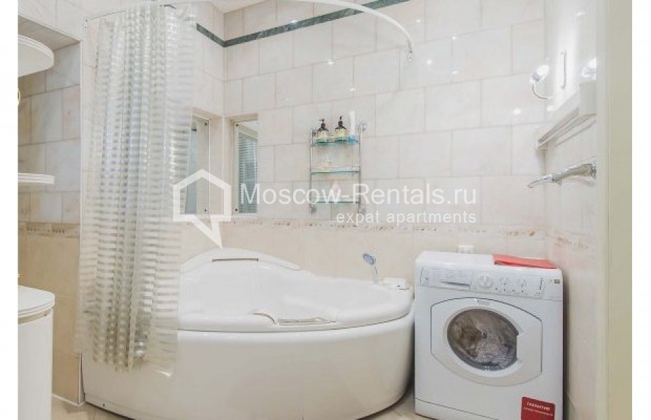 Photo #11 4-room (3 BR) apartment for <a href="http://moscow-rentals.ru/en/articles/long-term-rent" target="_blank">a long-term</a> rent
 in Russia, Moscow, Arbat str, 43