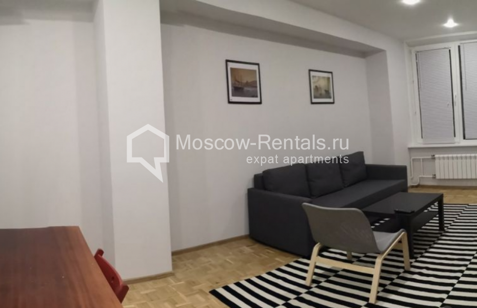 Photo #4 2-room (1 BR) apartment for <a href="http://moscow-rentals.ru/en/articles/long-term-rent" target="_blank">a long-term</a> rent
 in Russia, Moscow, New Arbat str, 26