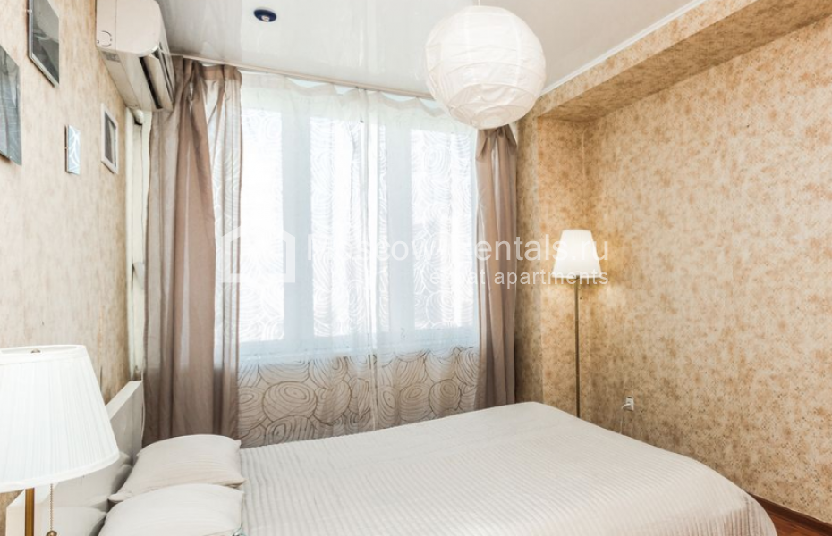 Photo #6 2-room (1 BR) apartment for <a href="http://moscow-rentals.ru/en/articles/long-term-rent" target="_blank">a long-term</a> rent
 in Russia, Moscow, New Arbat str, 26