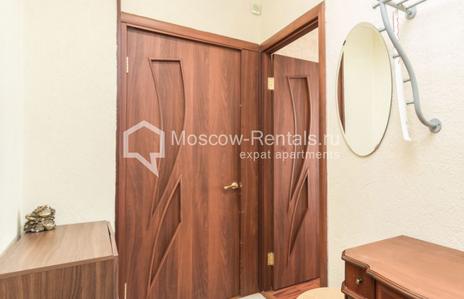 Photo #11 2-room (1 BR) apartment for <a href="http://moscow-rentals.ru/en/articles/long-term-rent" target="_blank">a long-term</a> rent
 in Russia, Moscow, New Arbat str, 26