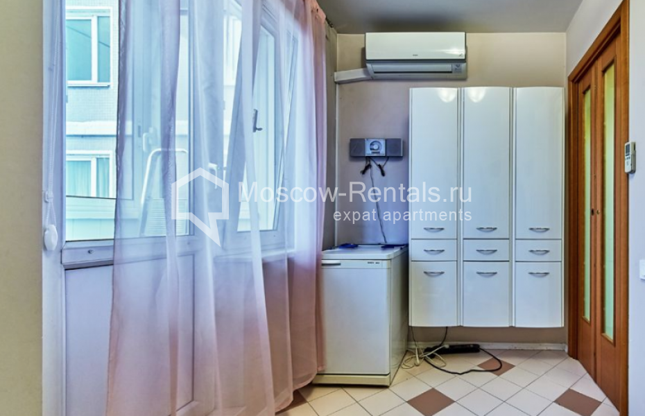 Photo #33 4-room (3 BR) apartment for <a href="http://moscow-rentals.ru/en/articles/long-term-rent" target="_blank">a long-term</a> rent
 in Russia, Moscow, Nikulinskaya str., 27К2