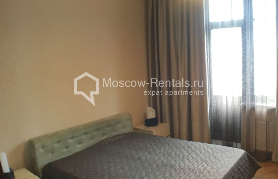 Photo #5 2-room (1 BR) apartment for <a href="http://moscow-rentals.ru/en/articles/long-term-rent" target="_blank">a long-term</a> rent
 in Russia, Moscow, Trubnikovskyi lane, 30С1