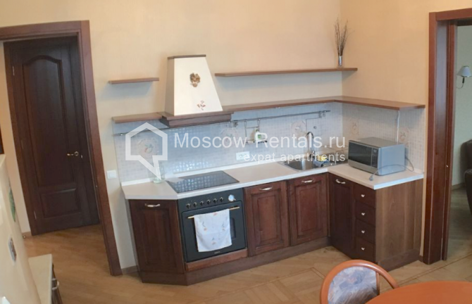 Photo #8 2-room (1 BR) apartment for <a href="http://moscow-rentals.ru/en/articles/long-term-rent" target="_blank">a long-term</a> rent
 in Russia, Moscow, Trubnikovskyi lane, 30С1