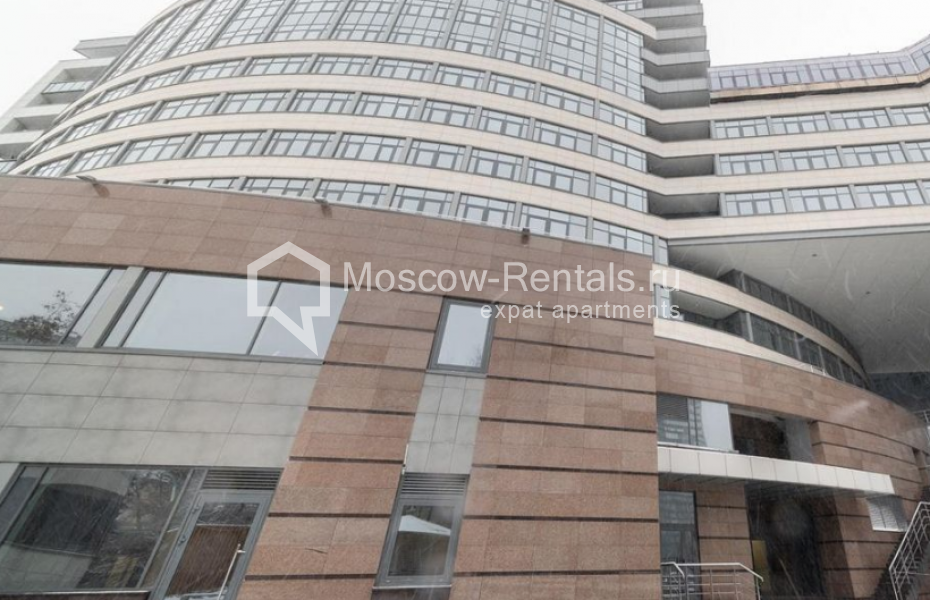 Photo #16 2-room (1 BR) apartment for <a href="http://moscow-rentals.ru/en/articles/long-term-rent" target="_blank">a long-term</a> rent
 in Russia, Moscow, New Arbat, 32
