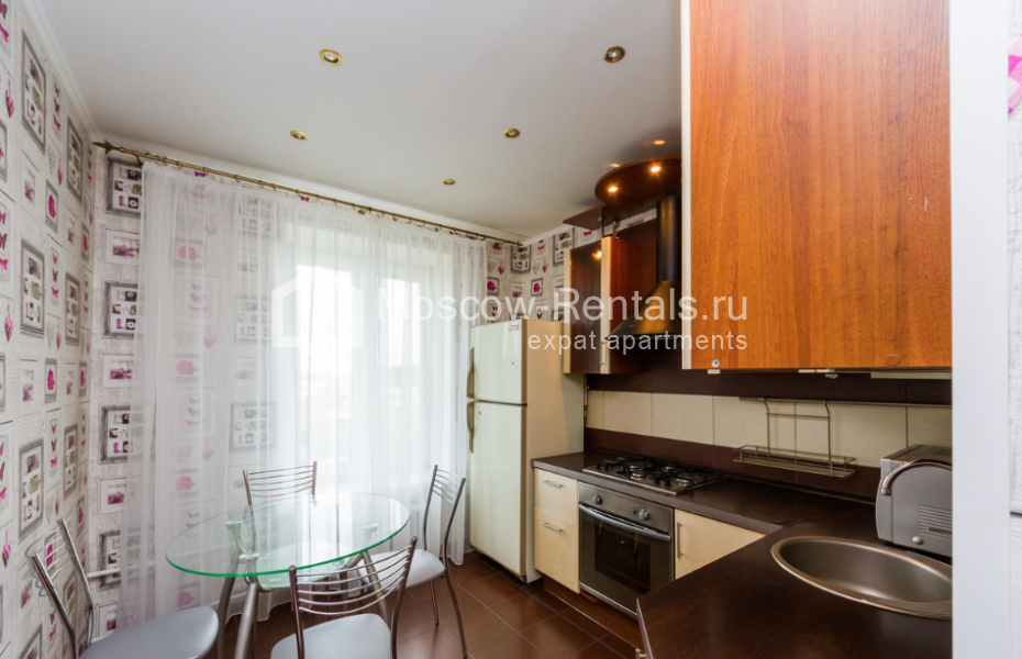 Photo #7 3-room (2 BR) apartment for <a href="http://moscow-rentals.ru/en/articles/long-term-rent" target="_blank">a long-term</a> rent
 in Russia, Moscow, Nikoloyamskyi lane, 3А bld 4