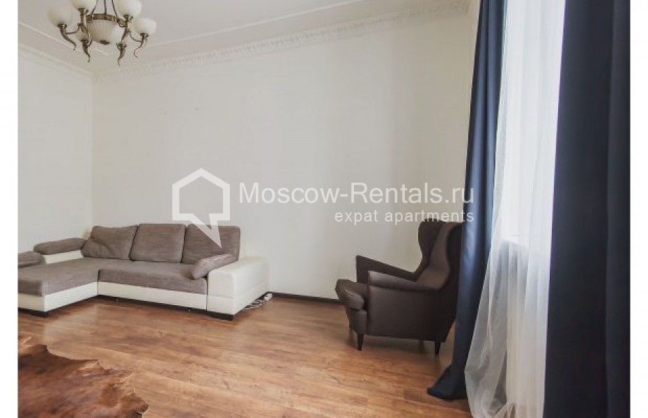 Photo #2 3-room (2 BR) apartment for <a href="http://moscow-rentals.ru/en/articles/long-term-rent" target="_blank">a long-term</a> rent
 in Russia, Moscow, Novinskyi blv, 12