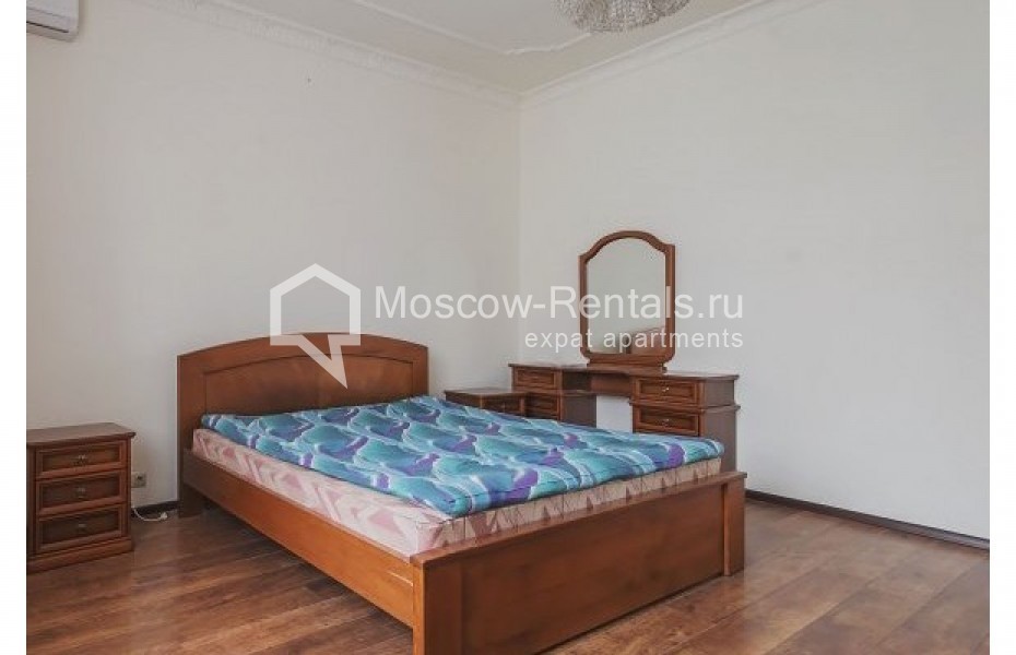 Photo #8 3-room (2 BR) apartment for <a href="http://moscow-rentals.ru/en/articles/long-term-rent" target="_blank">a long-term</a> rent
 in Russia, Moscow, Novinskyi blv, 12