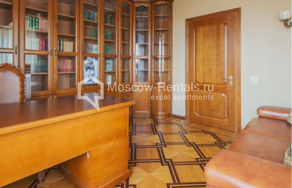 Photo #10 4-room (3 BR) apartment for <a href="http://moscow-rentals.ru/en/articles/long-term-rent" target="_blank">a long-term</a> rent
 in Russia, Moscow, Lobachevskogo str, 52К1