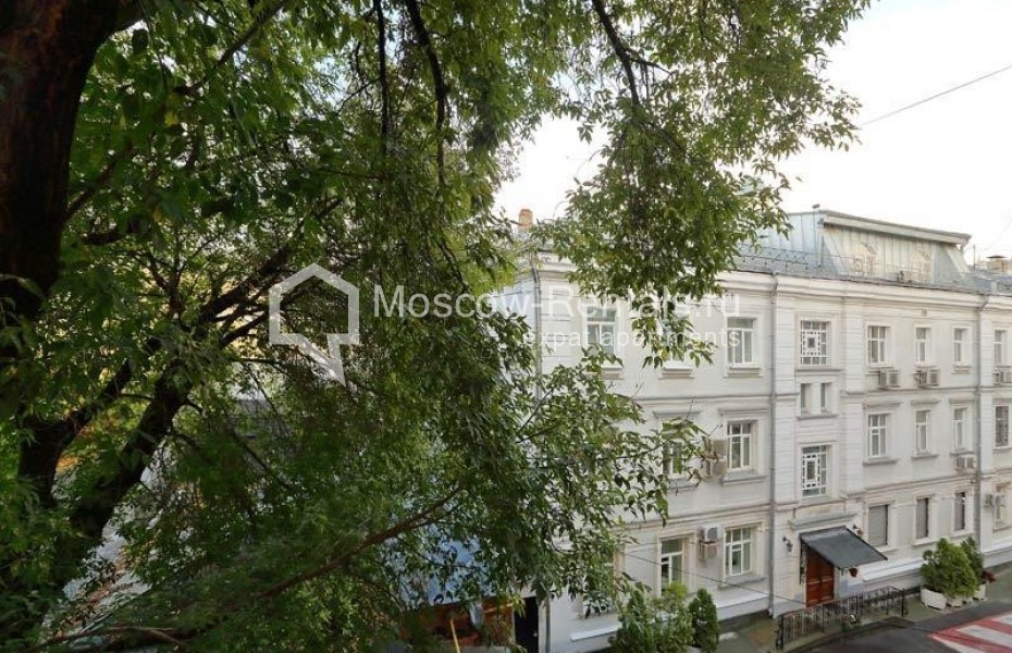 Photo #14 3-room (2 BR) apartment for <a href="http://moscow-rentals.ru/en/articles/long-term-rent" target="_blank">a long-term</a> rent
 in Russia, Moscow, Leontievskyi lane., 6С2