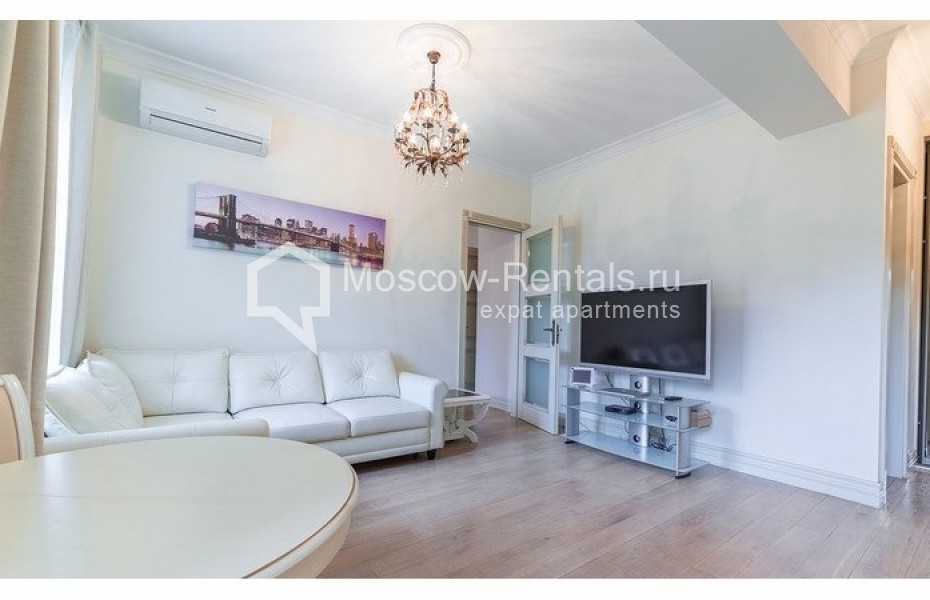 Photo #1 2-room (1 BR) apartment for <a href="http://moscow-rentals.ru/en/articles/long-term-rent" target="_blank">a long-term</a> rent
 in Russia, Moscow, Tverskaya str., 19