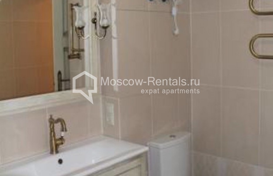 Photo #7 2-room (1 BR) apartment for <a href="http://moscow-rentals.ru/en/articles/long-term-rent" target="_blank">a long-term</a> rent
 in Russia, Moscow, Tverskaya str., 19