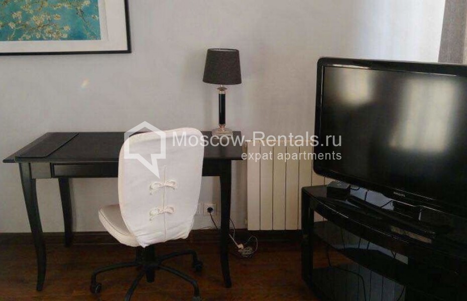 Photo #4 2-room (1 BR) apartment for <a href="http://moscow-rentals.ru/en/articles/long-term-rent" target="_blank">a long-term</a> rent
 in Russia, Moscow, Malyi Patriarshi lane., 5С1