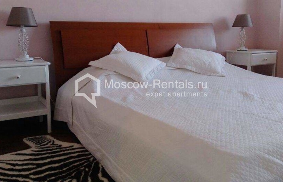 Photo #6 2-room (1 BR) apartment for <a href="http://moscow-rentals.ru/en/articles/long-term-rent" target="_blank">a long-term</a> rent
 in Russia, Moscow, Malyi Patriarshi lane., 5С1