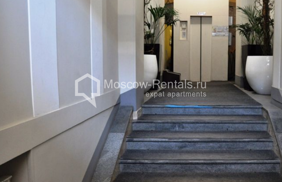 Photo #19 3-room (2 BR) apartment for <a href="http://moscow-rentals.ru/en/articles/long-term-rent" target="_blank">a long-term</a> rent
 in Russia, Moscow, Povarskaya str, 22