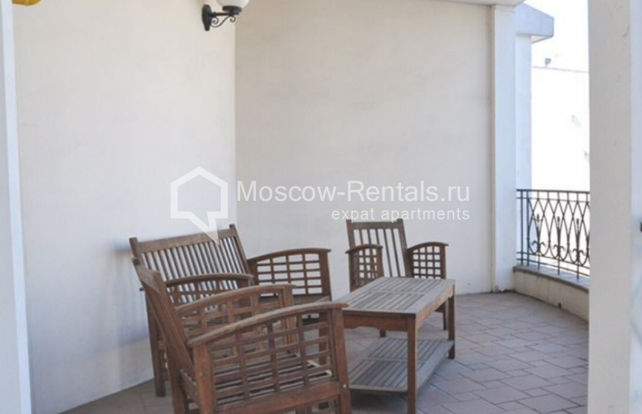Photo #16 3-room (2 BR) apartment for <a href="http://moscow-rentals.ru/en/articles/long-term-rent" target="_blank">a long-term</a> rent
 in Russia, Moscow, Povarskaya str, 22