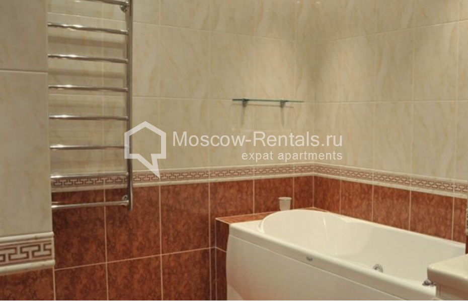 Photo #12 3-room (2 BR) apartment for <a href="http://moscow-rentals.ru/en/articles/long-term-rent" target="_blank">a long-term</a> rent
 in Russia, Moscow, Povarskaya str, 22
