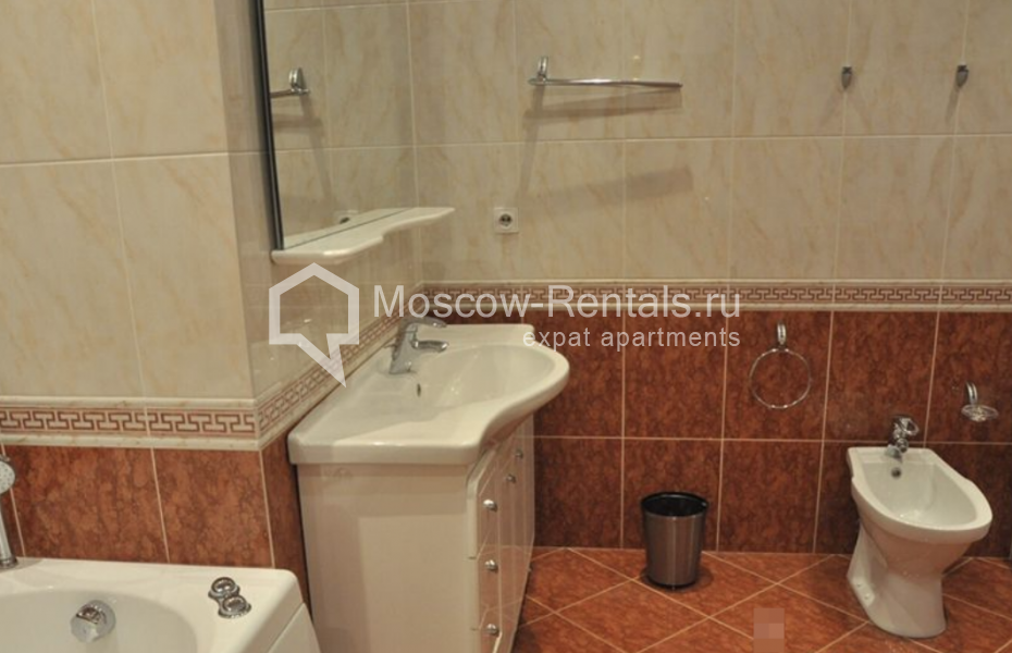 Photo #13 3-room (2 BR) apartment for <a href="http://moscow-rentals.ru/en/articles/long-term-rent" target="_blank">a long-term</a> rent
 in Russia, Moscow, Povarskaya str, 22