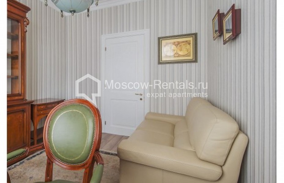 Photo #11 4-room (3 BR) apartment for <a href="http://moscow-rentals.ru/en/articles/long-term-rent" target="_blank">a long-term</a> rent
 in Russia, Moscow, Plotnikov lane, 20/21