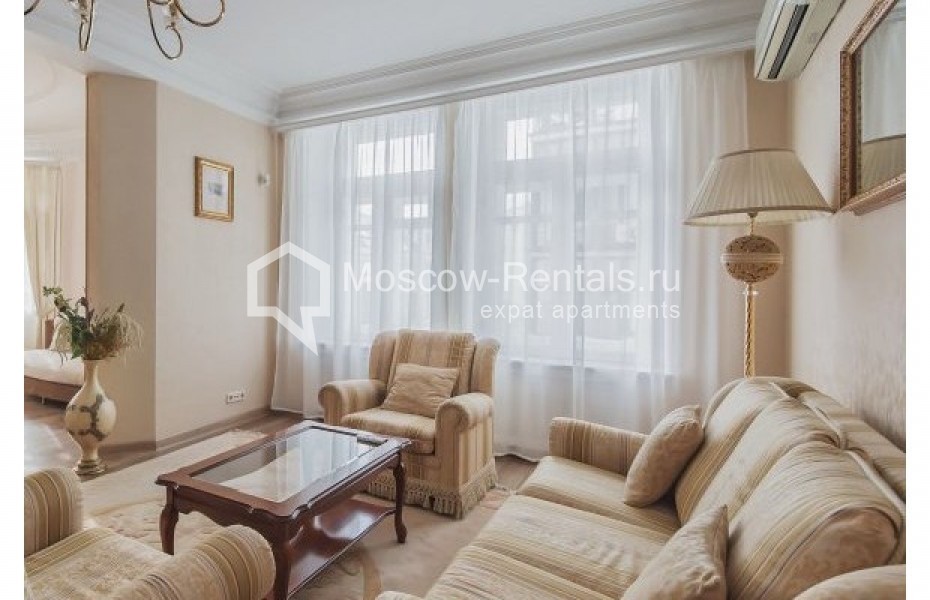 Photo #3 4-room (3 BR) apartment for <a href="http://moscow-rentals.ru/en/articles/long-term-rent" target="_blank">a long-term</a> rent
 in Russia, Moscow, Plotnikov lane, 20/21