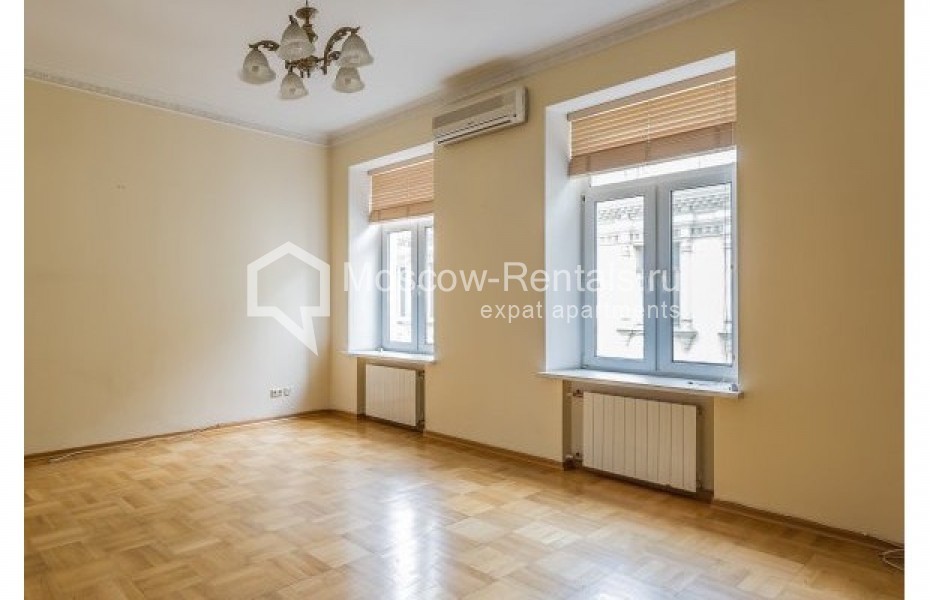 Photo #5 5-room (4 BR) apartment for <a href="http://moscow-rentals.ru/en/articles/long-term-rent" target="_blank">a long-term</a> rent
 in Russia, Moscow, Tverskaya str., 6С6